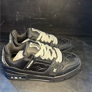 Louis Vuitton Black and White Men's Shoes